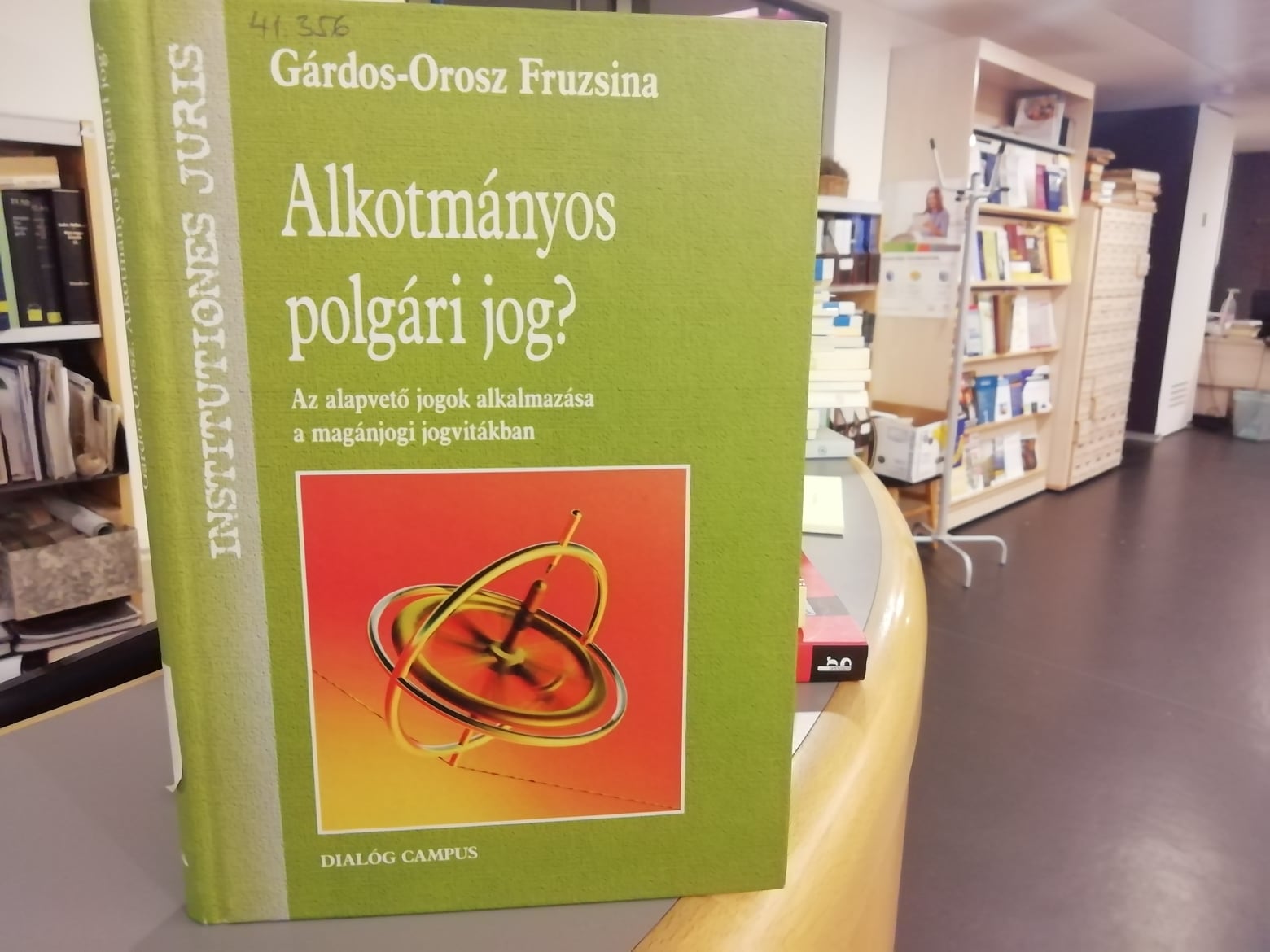 Alkotmányos polgári jog?